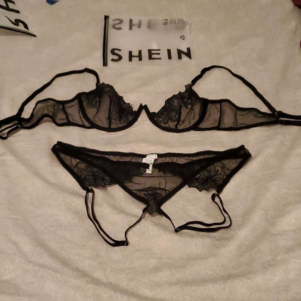 Lingerie set